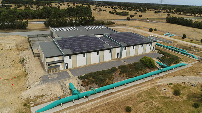 Solar panels on Ravenswood pump station